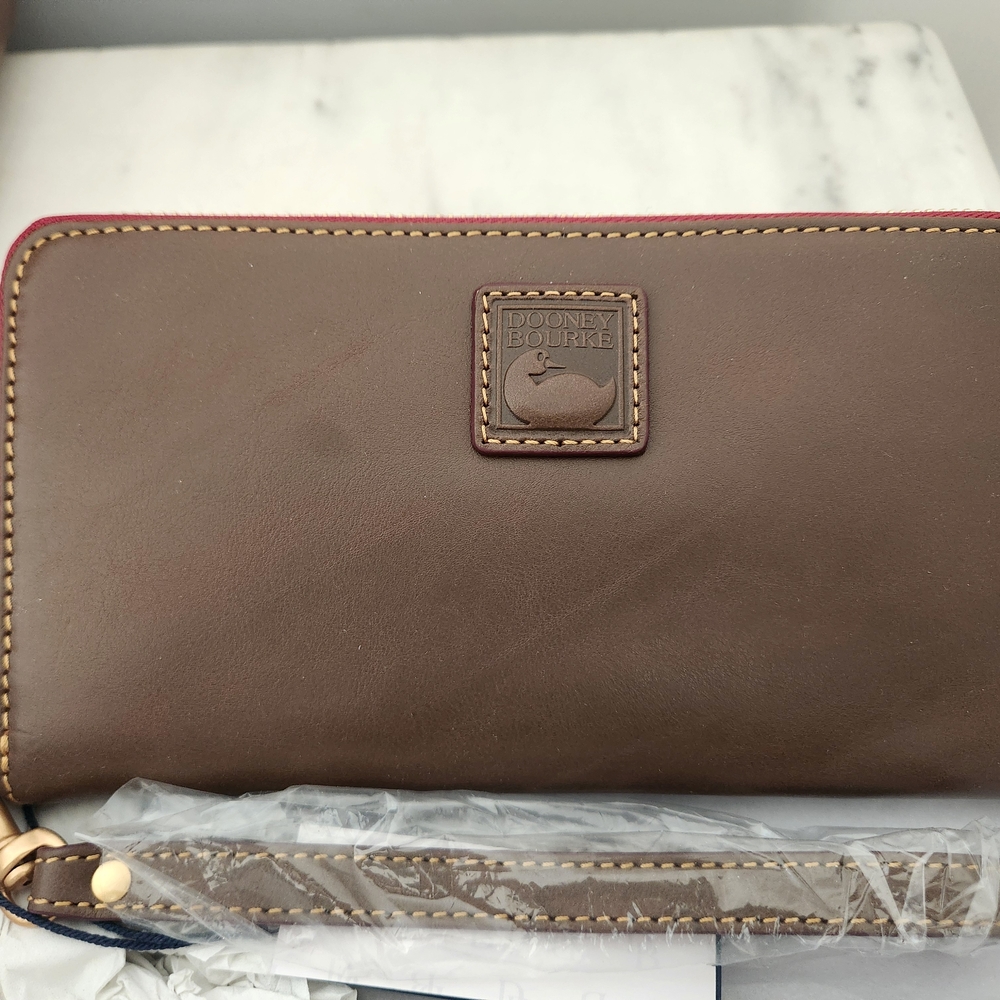 Elephant Dooney & Bourke Florentine Hattie Leather Bucket Bag & New Wallet - Picture 2 of 13